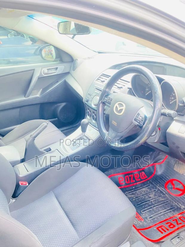 Mazda Axela 2010 Silver