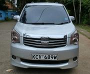 Toyota Noah 2012 Silver for sale