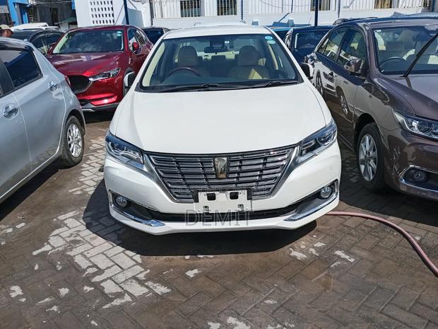 Toyota Premio 2019 White
