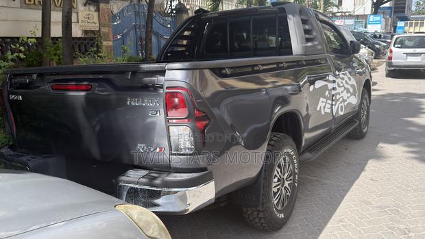 Toyota Hilux Revo Single Cab Deisel 2.8 RWD 2019 Gray