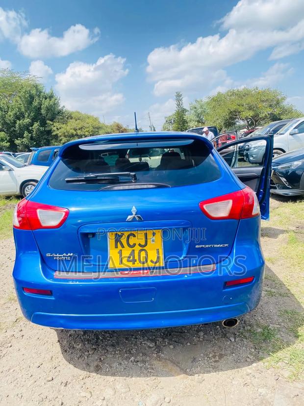 Mitsubishi Galant 2009 Blue