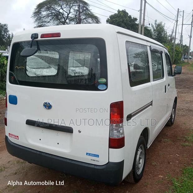 Toyota TownAce 2019 White