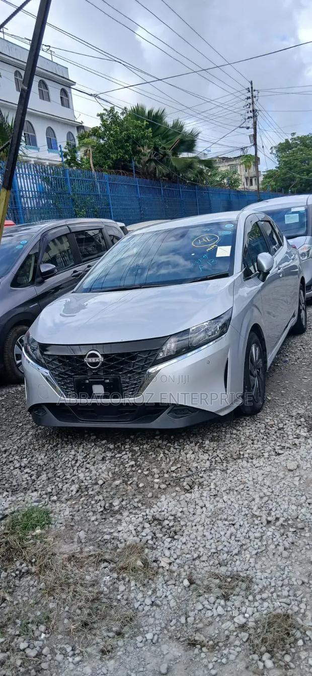 Nissan Note 1.2 Hybrid 2021 Silver