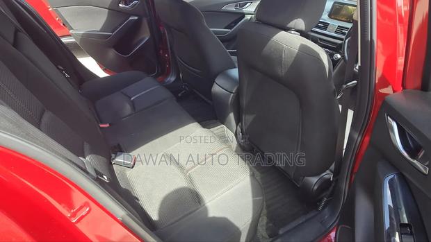 Mazda Axela 2017 Red