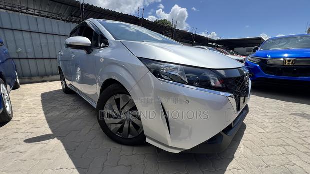 Nissan Note 1.2 Hybrid 2021 Silver