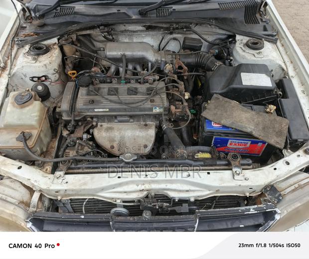 Toyota Carina 2001 White