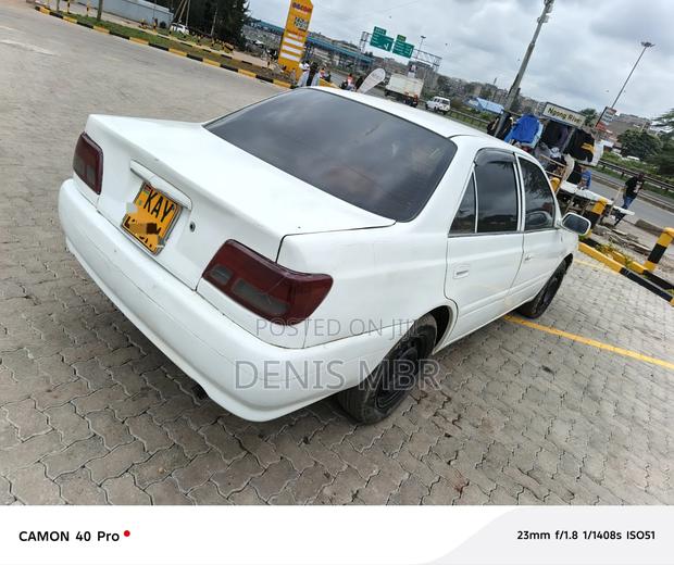 Toyota Carina 2001 White
