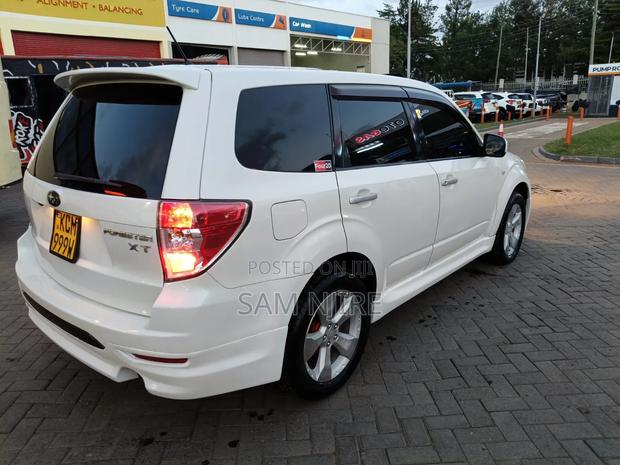 Subaru Forester 2.0D X 2010 Pearl