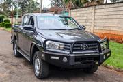 Toyota Hilux 2021 Gray for sale