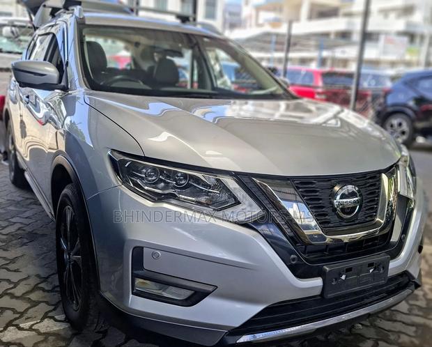 Nissan X-Trail 2019 Silver