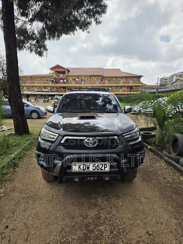 Toyota Hilux 2007 Black