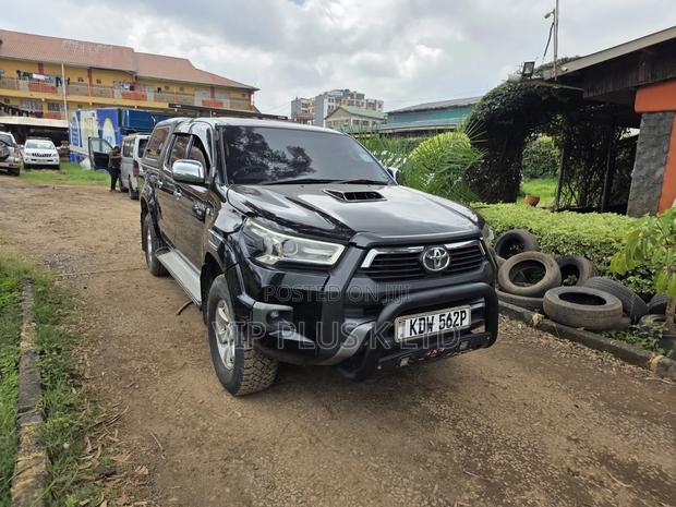 Toyota Hilux 2007 Black