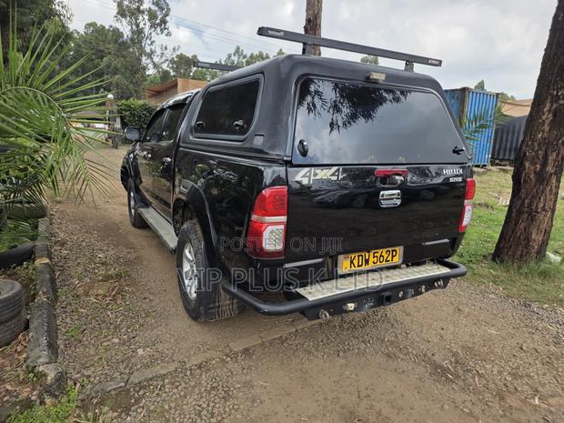 Toyota Hilux 2007 Black