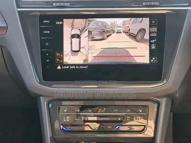 Toyota Noah 1.8 FWD Hybrid (7 seater) 2019 White