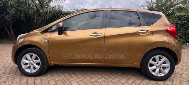 Nissan Note 2013 Gold