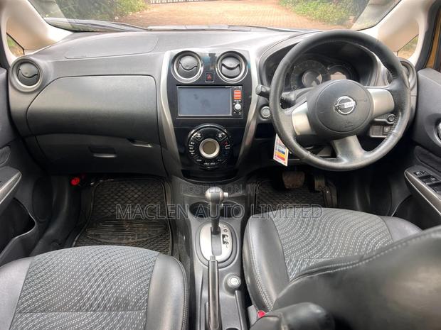 Nissan Note 2013 Gold