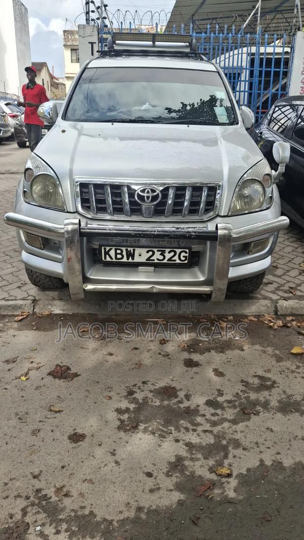 Toyota Land Cruiser Prado 2006 Silver