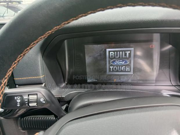 Ford Ranger Wildtrak 2022 Yellow