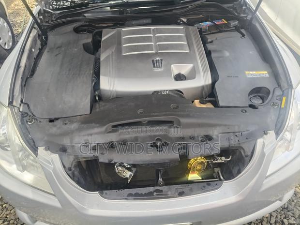 Toyota Crown 2012 Silver