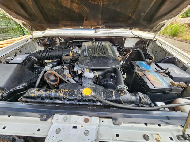 Mitsubishi Pajero 1999