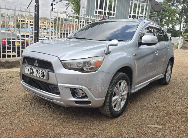 Mitsubishi RVR 2010