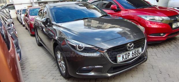 Mazda Axela 2017 Gray