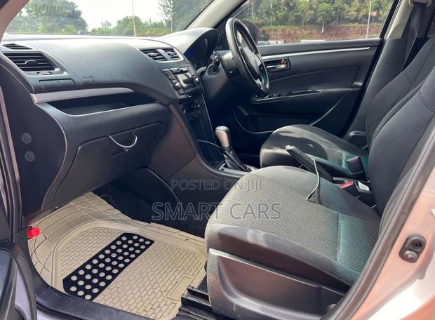 Suzuki Swift 2014 Silver