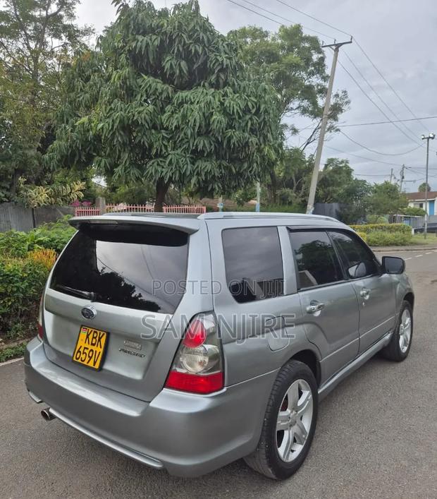 Subaru Forester 2006 Gray