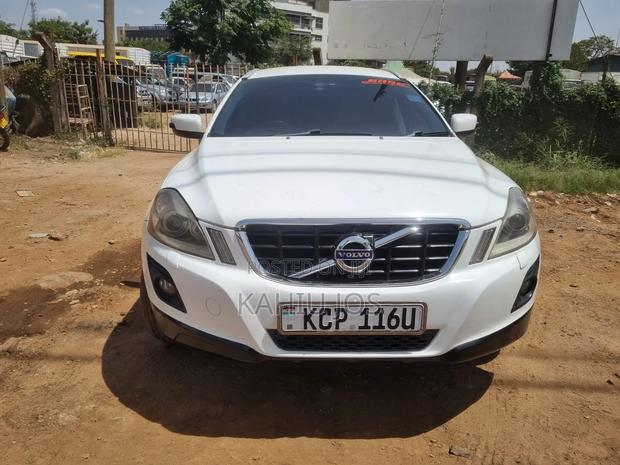 Volvo XC60 2011 White