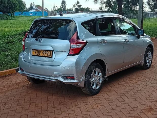 Nissan Note 1.2 Hybrid 2018 Silver