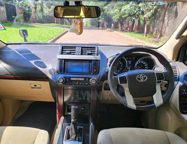 Toyota Land Cruiser Prado 2017 Black