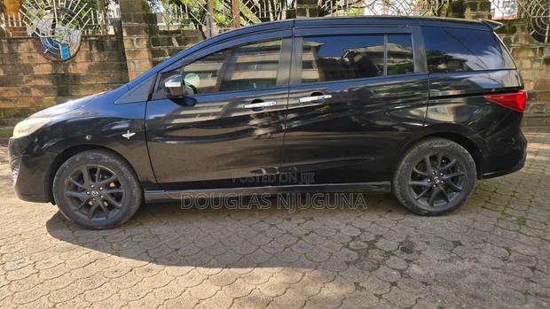 Mazda Premacy 2016 Black