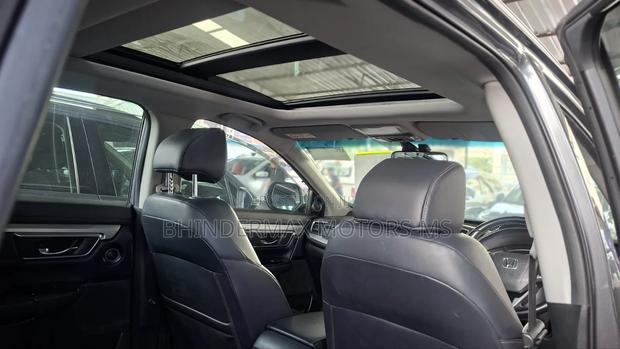 Honda CR-V LX 1.5 2018 Gray