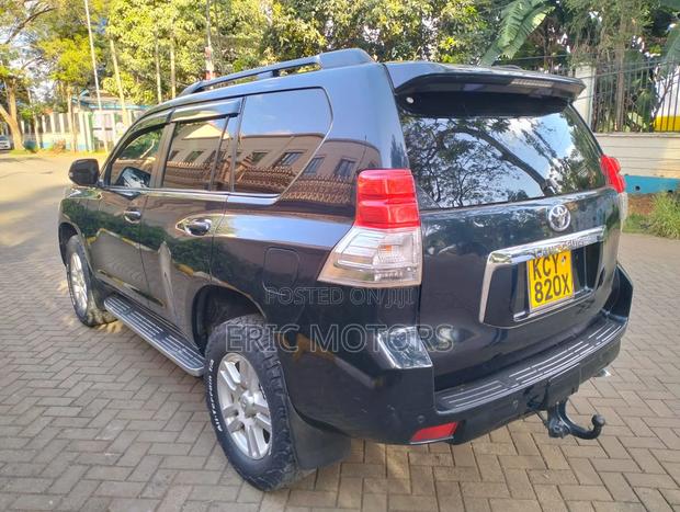 Toyota Land Cruiser Prado 3.0 TD 2013 Matt Black