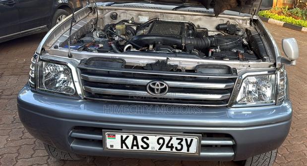 Toyota Land Cruiser Prado 1996 Brown