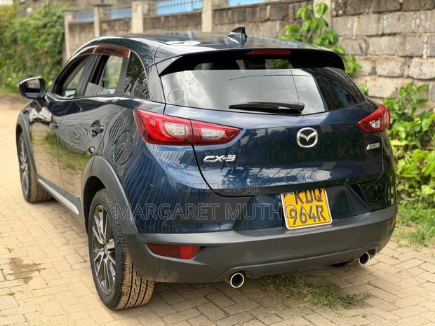Mazda CX-3 2017 Blue