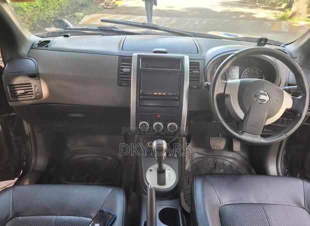 Nissan X-Trail 2012 Black
