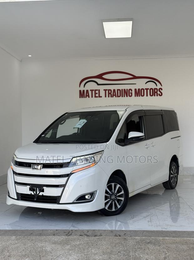 Toyota Noah 2.0 FWD (7 Seater) 2019 White