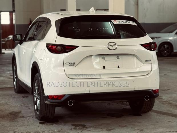 Mazda CX-5 2019 White