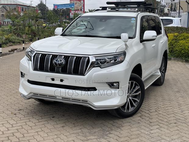 New Toyota Land Cruiser Prado 2.8 2020 White