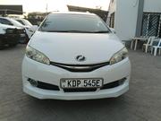 Toyota Wish 2017 White for sale