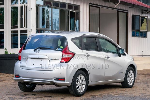 Nissan Note 2019 Silver