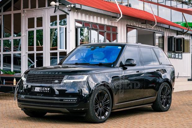 Land Rover Range Rover Vogue 2022 Black