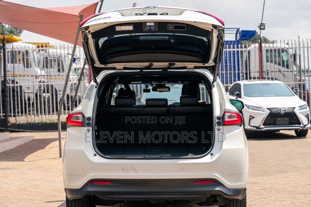Toyota Harrier 2019 White