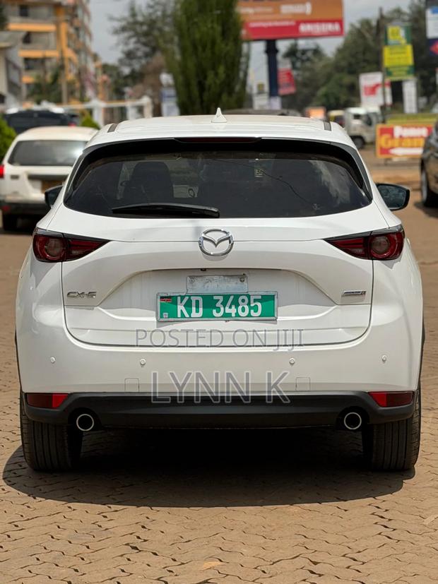 Mazda CX-5 2019 White