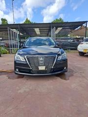 Toyota Crown 2016 Black for sale