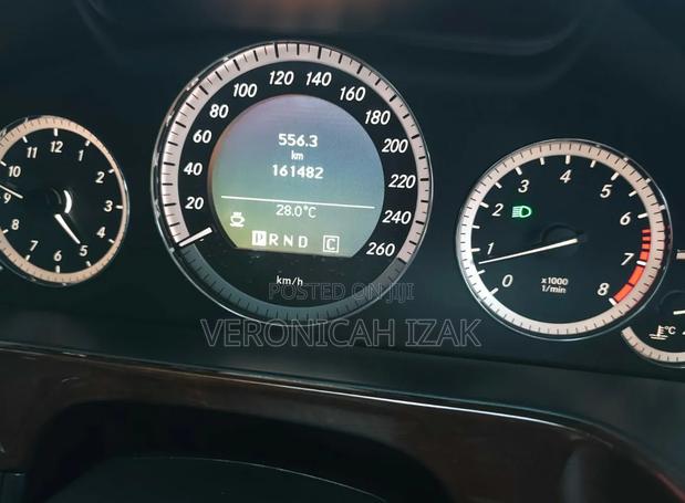 Mercedes-Benz E250 2009 Silver