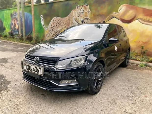 Volkswagen Polo 2015 Black
