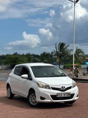 Toyota Vitz 2013 White for sale
