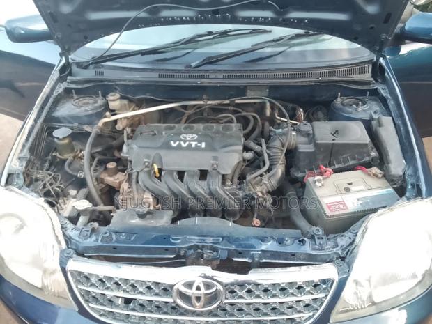 Toyota Corolla 2004 Blue